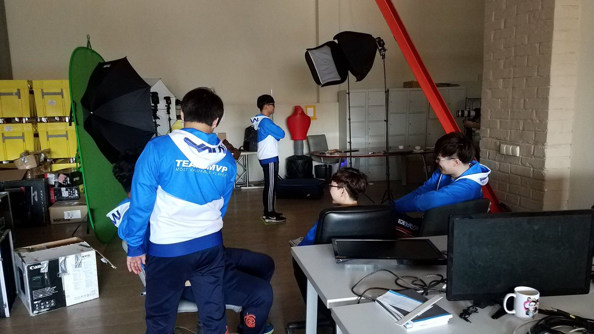 MVP_GG's tweet photo. journey to Ukraine! Arrived safely and we're having healing time here :)
@StarLadder_com season3 is near!
#hsk #Argency #rindA #X1GN #kAyle https://t.co/DPMfszyVOX