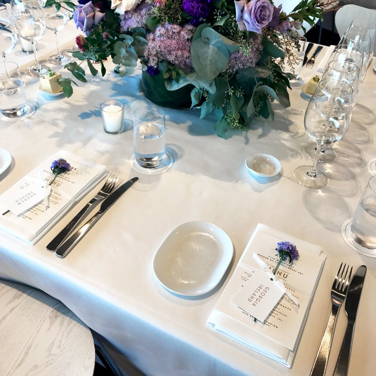 cbarkweddings's tweet photo. #wedding #weddingday #weddingstationery #weddings #weddinginspiration #bigday #weddingmenu #menu #placecards #foil #copper #flower #flowers https://t.co/RWNWb9KI4W