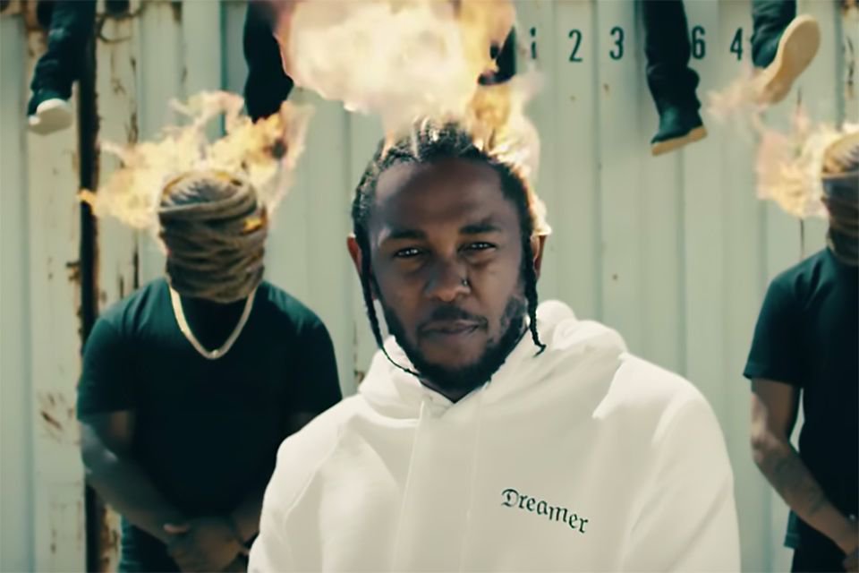 SideDishTV_'s tweet photo. ICYMI: WATCH: Kendrick Lamar's new video "Humble" is fire... literally! 🔥 https://t.co/GcT2oOUZlZ https://t.co/ONTeewajhB