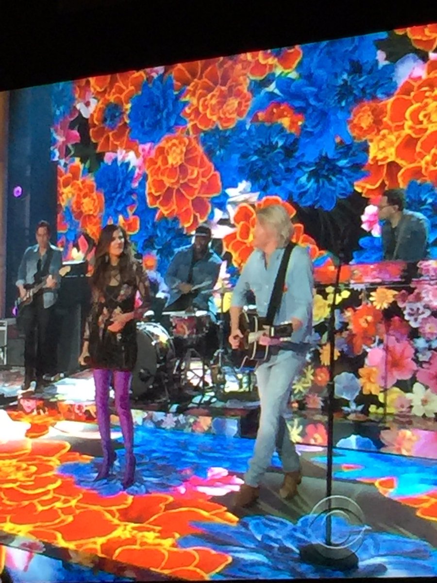 sethonair's tweet photo. I thought it was APRIL showers bring MAY flowers? #floralexplosion #ACMs #ACMawards2017 https://t.co/v8fH0L8Twf