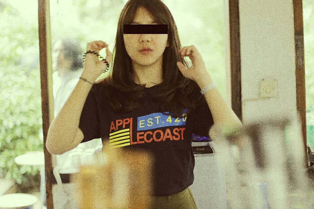 Halo semua
Jadikan hari senin mu menakjubkan!
Maen yuk ke 
APPLECOAST FLAGSHIP STORE
JL.Cikutra No 205, Bandung.
Dptin produk baru kita ;)