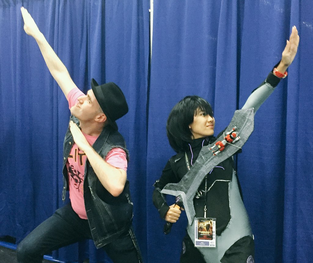 kadamster's tweet photo. @RiderJetfire @Das_Hazel I forgot, I have this picture of you guys too. #spacedab https://t.co/xfTsA5EeTB