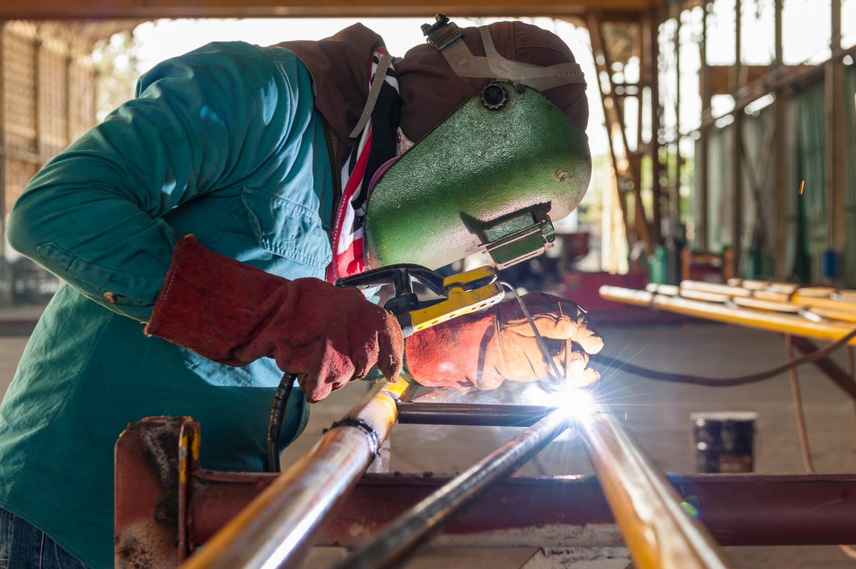 klikmro's tweet photo. Yuk belajar untuk UNBK dan juga mengenai cara welding dan persiapannya disini :
https://t.co/0CyxsxpcSq
#welding #engineering #technoLounge https://t.co/hmgkVqIUPH