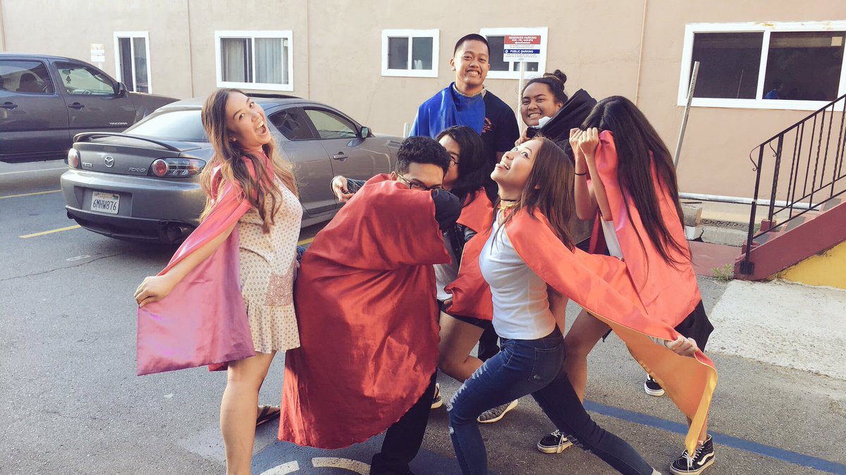 oljolchenee's tweet photo. Escape rooms are the way to go!
#escapegamesd #superheroes https://t.co/U139ffhjYV