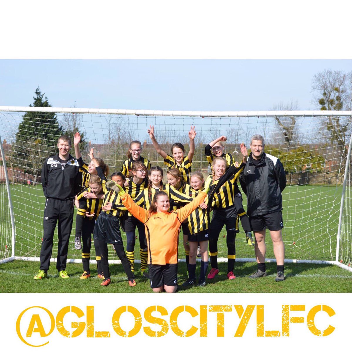 CityofGlosWFC's tweet photo. Our #mondaymotivation? These girls... our u12 Tigers 💛 #winners in our eyes and an amazing team #MakingGloucesterProud https://t.co/HBtTEQn1TZ