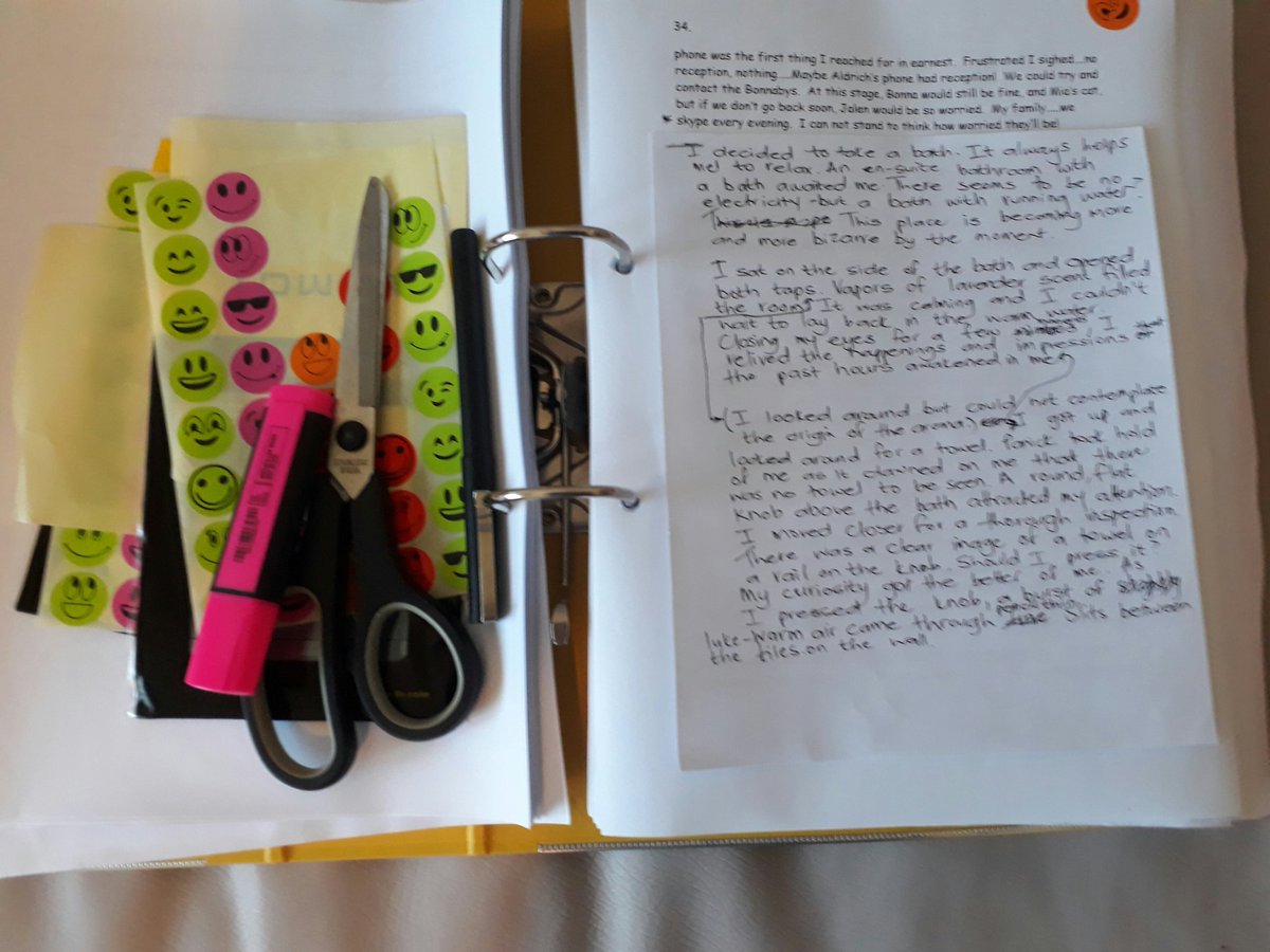 Lizetteagenbach's tweet photo. Let's do this #crunchtime #onlyapril #amwriting moodboard ββ¨π€π#tobias https://t.co/N3yTxswepq