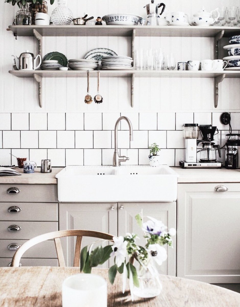 materialscapar's tweet photo. Estàs pensando en una Cocina de este estilo? Llamanos! 👉🏼👉🏼👉🏼 678.676.239 https://t.co/CcgGxvB0SD