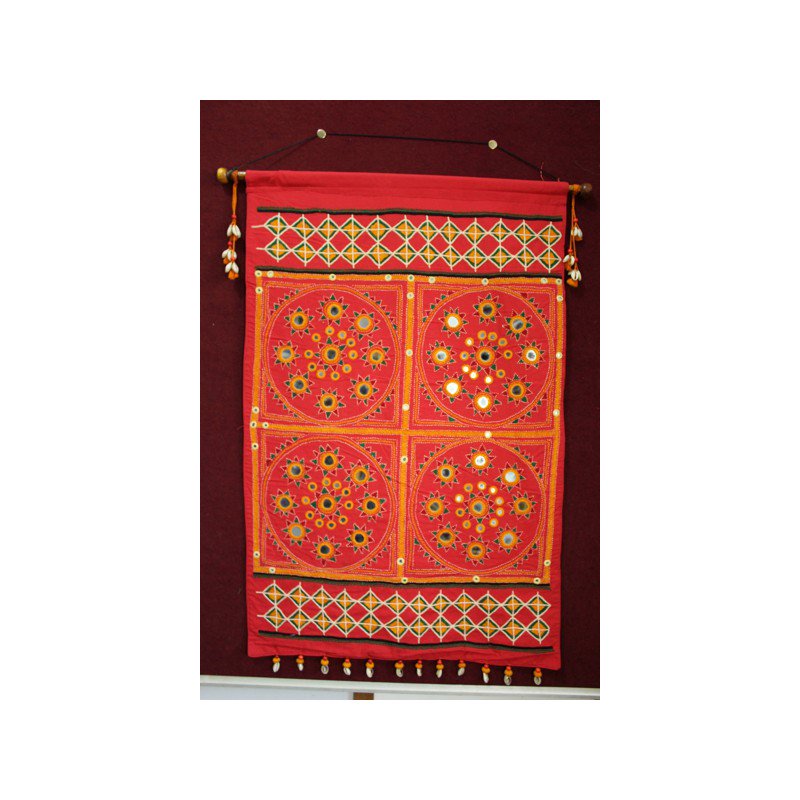 Navodyami's tweet photo. Red WallHanging

This bright decorative wall hanging will be the perfect addition to your home. 
https://t.co/BWAASwk41l

#Buy_Now.... https://t.co/4pJIcBXeCZ