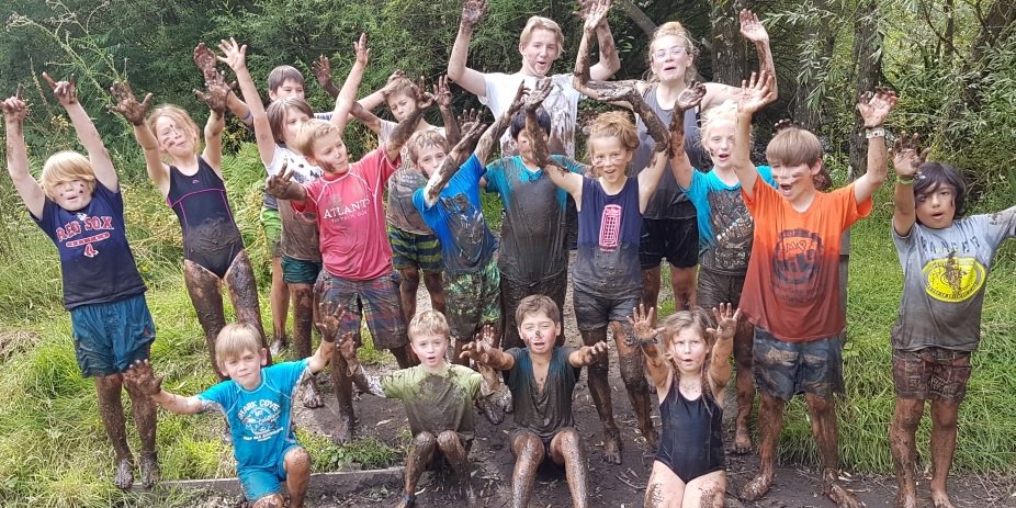 WildwoodDevon's tweet photo. Fun-packed days for the kids this August! Ltd places. Book here >> https://t.co/k8L9FwB7Fe <<
#outdoors #swampwalks #filthykids #happykids https://t.co/oSBg3w2D6N