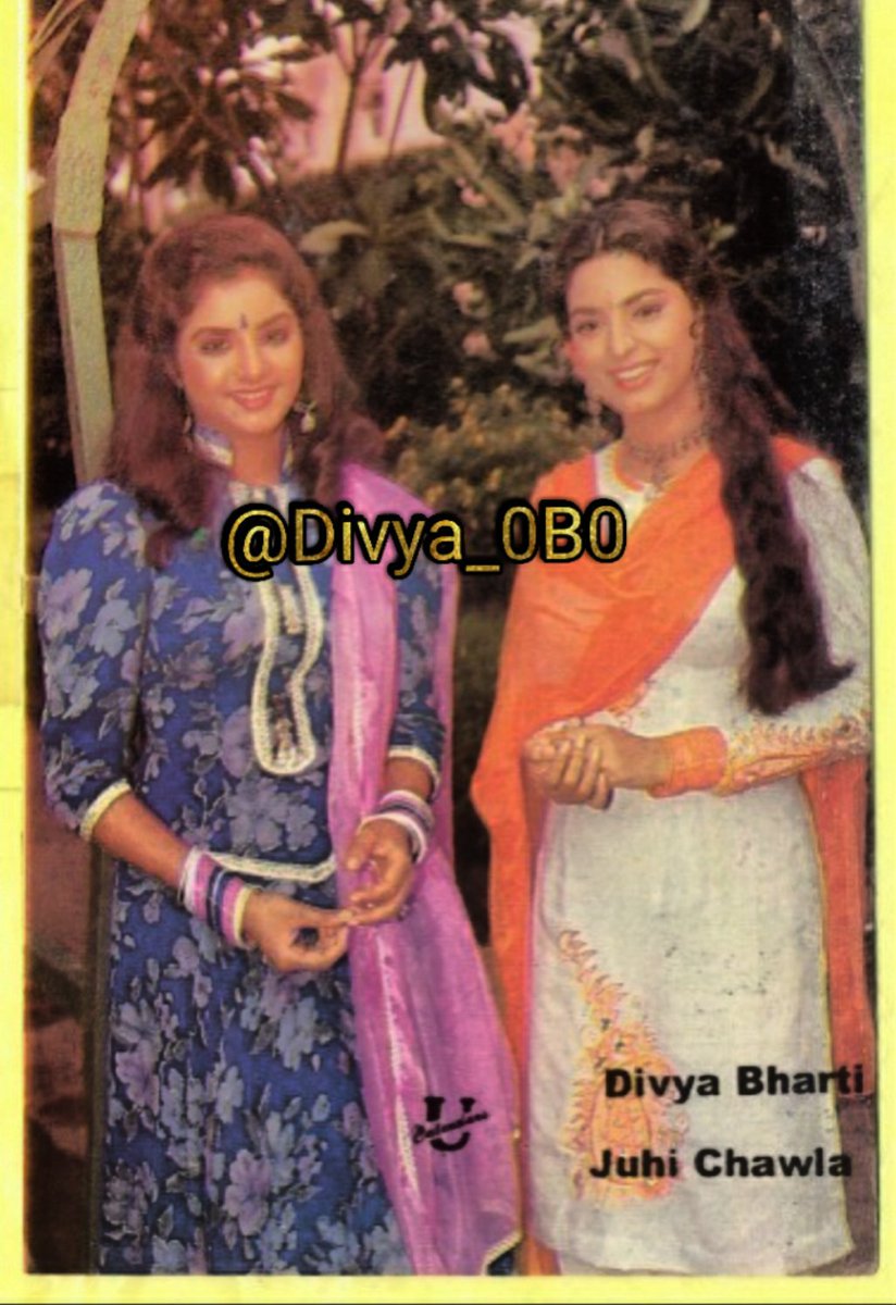Divya_0b0's tweet photo. https://t.co/v8btSr920F Rare Photo #Shatranj #93s #Bollywood #classic #DivyaBharti @iam_juhi #JuhiChawla https://t.co/KEycMcNgMI