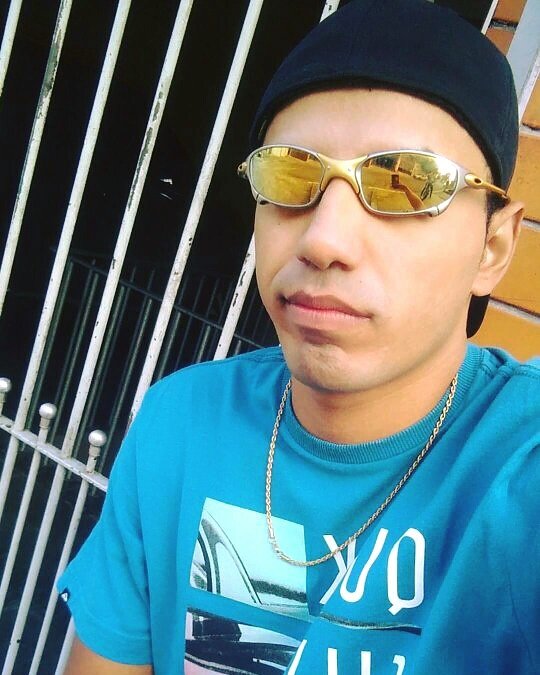 Rubens92_'s tweet photo. Um vencedor caminha sem pisa em ninguém 👊✌ https://t.co/yuic1oqYbf