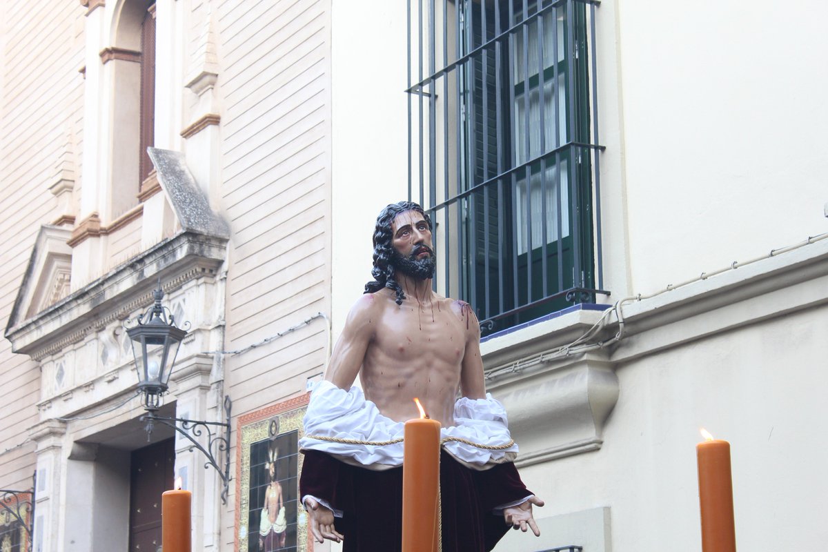 davidrguez777's tweet photo. @Jesus_Despojado #viacrucis https://t.co/onC0IFYM6O