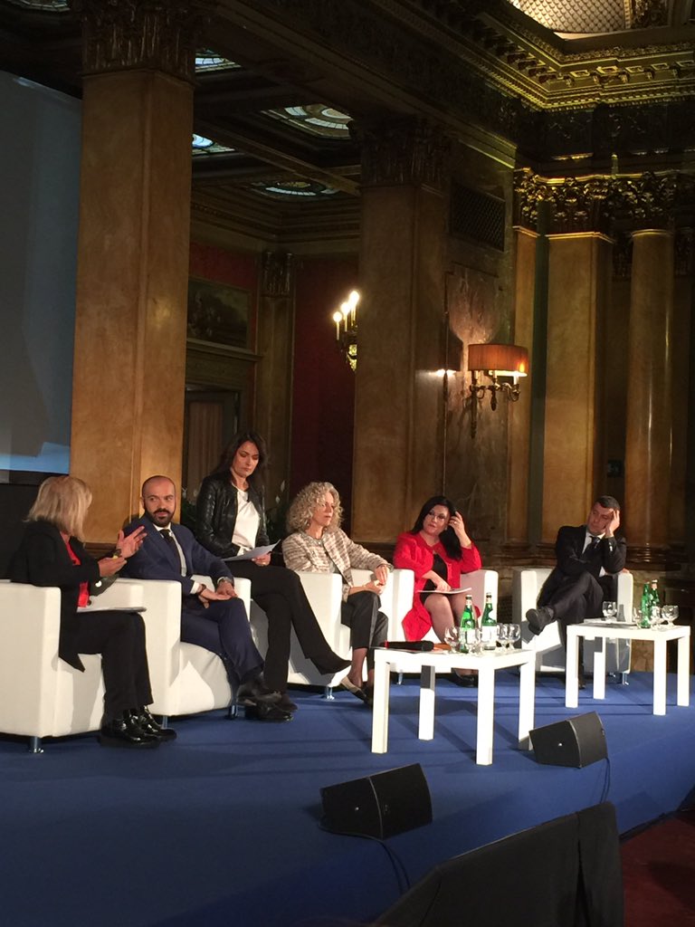 Federnotizie's tweet photo. #notaixilsociale L'Italia dei diritti civili https://t.co/2wID1YlYM6