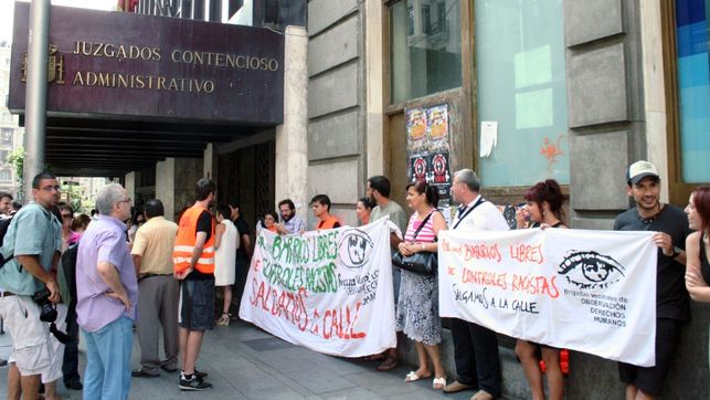 desalambre's tweet image. Denuncian a España ante la ONU por "la persecución policial" de activistas contra las "redadas racistas" eldiario.es/desalambre/Den…