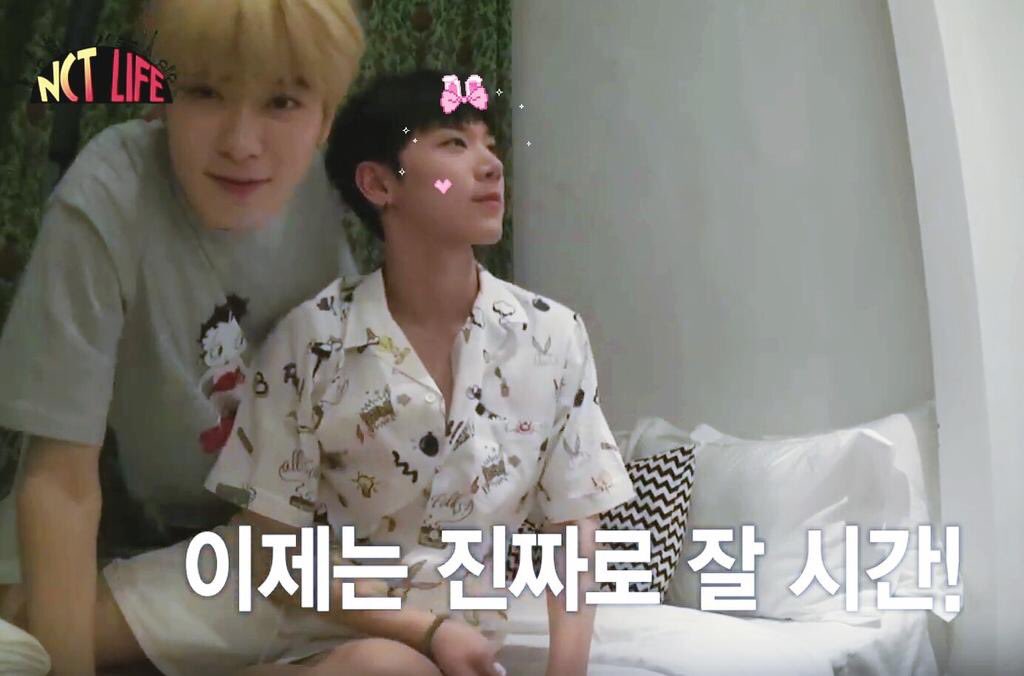 NCT_Fashion's tweet photo. #NCT_LIFE in Chiang Mai 엔시티라이프 치앙마이 EP04 - #Ten 패션 정보 [SAME SHIRT]

#Chittaphon #텐 #เตนล์ #NCT #엔시티 #엔시티유 #NCTU #NCT_U  #nctfashion_ten https://t.co/MNXDm10Qnx