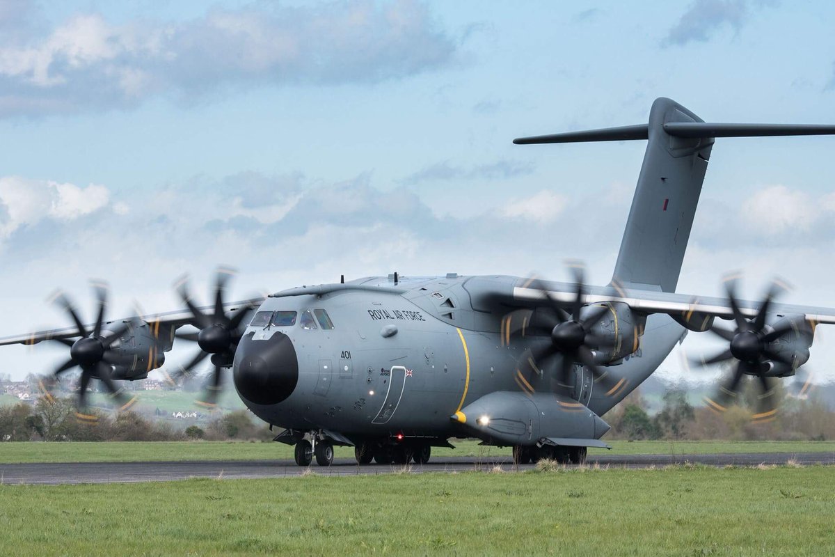 watchandshoot's tweet photo. An RAF #A400M of @70SqnA400M delivers personnel and equipment to #Keevil Airfield for Exercise #JointWarrior https://t.co/0qTrlliZOj