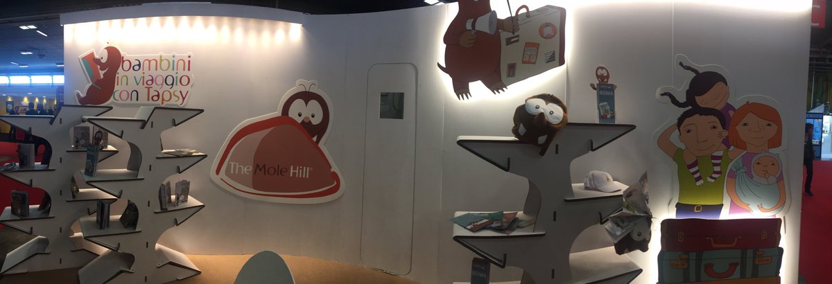 ElisabettaCast1's tweet photo. @BolognaFiere #ChildrensBookFair 
I nuovissimi Travel books interattivi di #Tapsy vi aspettano allo stand C3 del padiglione 30
@TapsyTours https://t.co/GFfUc7MUNg