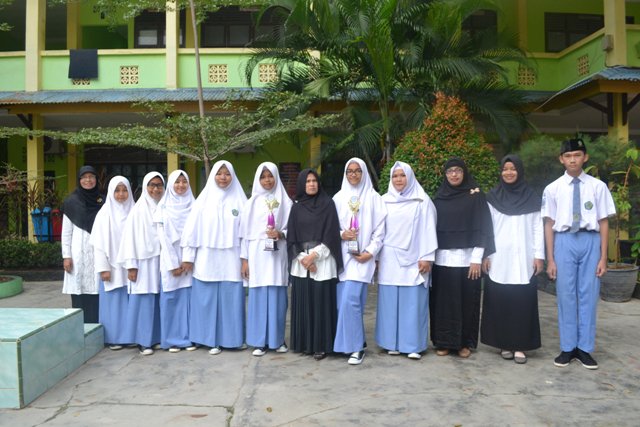 MANBatam1's tweet photo. Selamat kepada para pemenang. Terus tingkatkan di tingkat Provinsi. Untuk yang belum menang, insya Allah usaha kalian tidak akan sia-sia. https://t.co/K5Pt8zqrn7