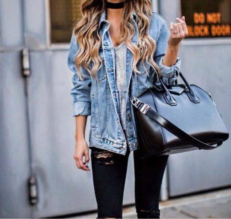 bellatipsapp's tweet photo. Que opináis de las chaquetas vaqueras? Si o no? #bellatips https://t.co/YiUgHqSTzd https://t.co/7IrQBnETsZ