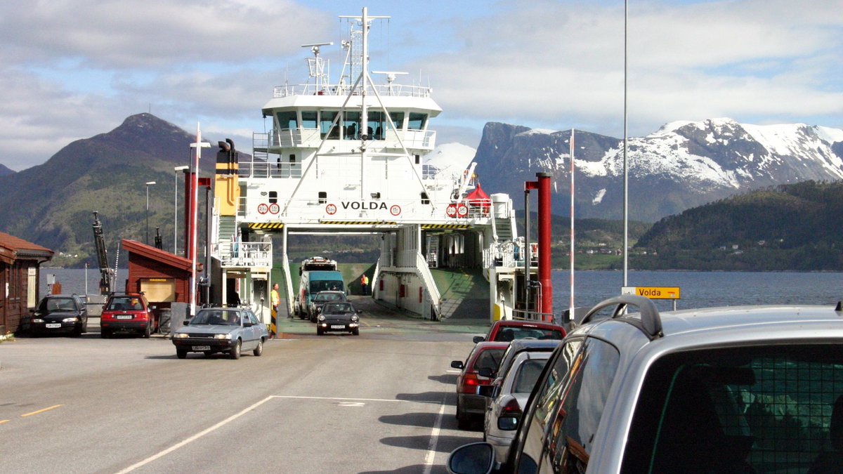 «Ferjefri E39» er veien til fremtiden. aftenposten.no/meninger/debat… #ferjefriE39 <a href="/BergenChamber/">Bergen Næringsråd</a> @NordmoreNR <a href="/naeringstv/">Næringsforeningen</a> <a href="/naringsforening/">Næringsforeningen</a>