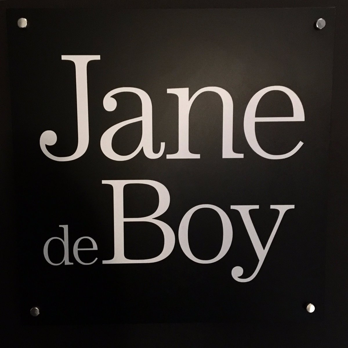 AnthoPo's tweet photo. When a new story begins with @janedeboy 💼

#Janedeboy #Janedeboyshops #internship  #communication #pr @ISIC_MasterCom #expertISIC https://t.co/wS9kdrsKir