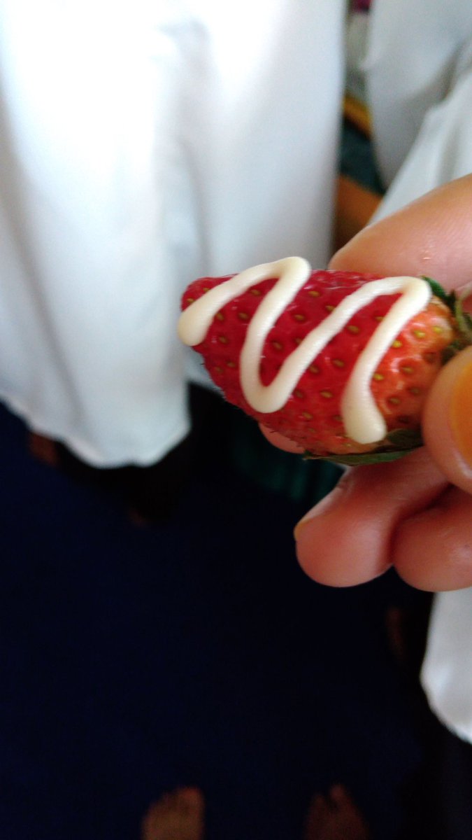 Uni_Uci's tweet photo. 🍓🍓🍓 https://t.co/a3uwSY28SK