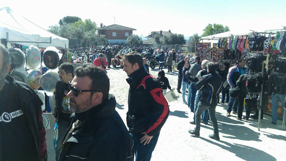 MOTOSOPLONES's tweet photo. Más de 350 inscripciones, ambientazo y una gran mañana, gracias a todos por venir, nos vemos el 2 de Julio.  😎🏍️✊
#motos #kedada #moteros https://t.co/3uy79iFoxR