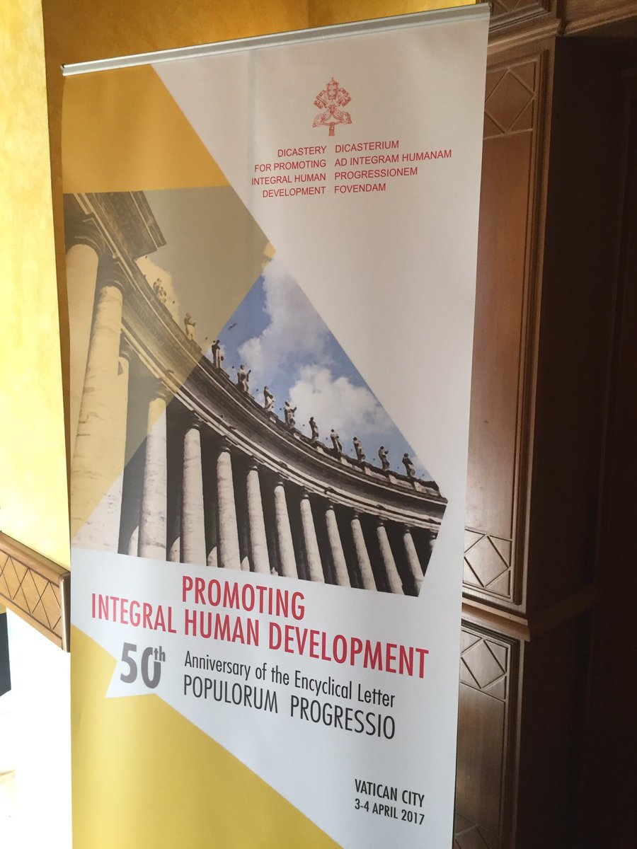Let's go! #50PopulorumProgressio #CardMueller <a href="/CardinalTurkson/">Card Peter K. Turkson</a> @M_RSezione <a href="/IustitiaetPax/">PC Iustitia et Pax</a>