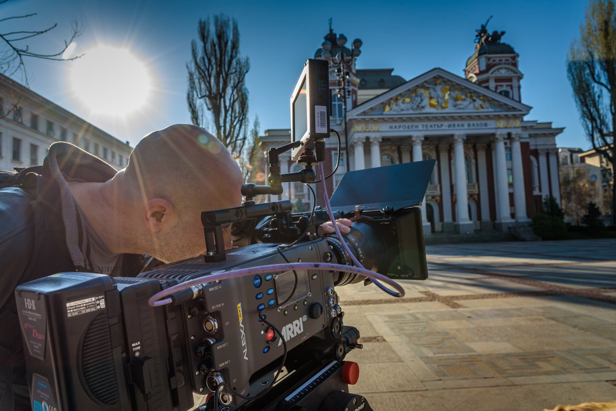 HidalgoProduce's tweet photo. New camera in our #HidalgoProductions office! #Film your next #project in #Bulgaria for more #unexplored #locations check out our webpage. https://t.co/dOGJSof9JU