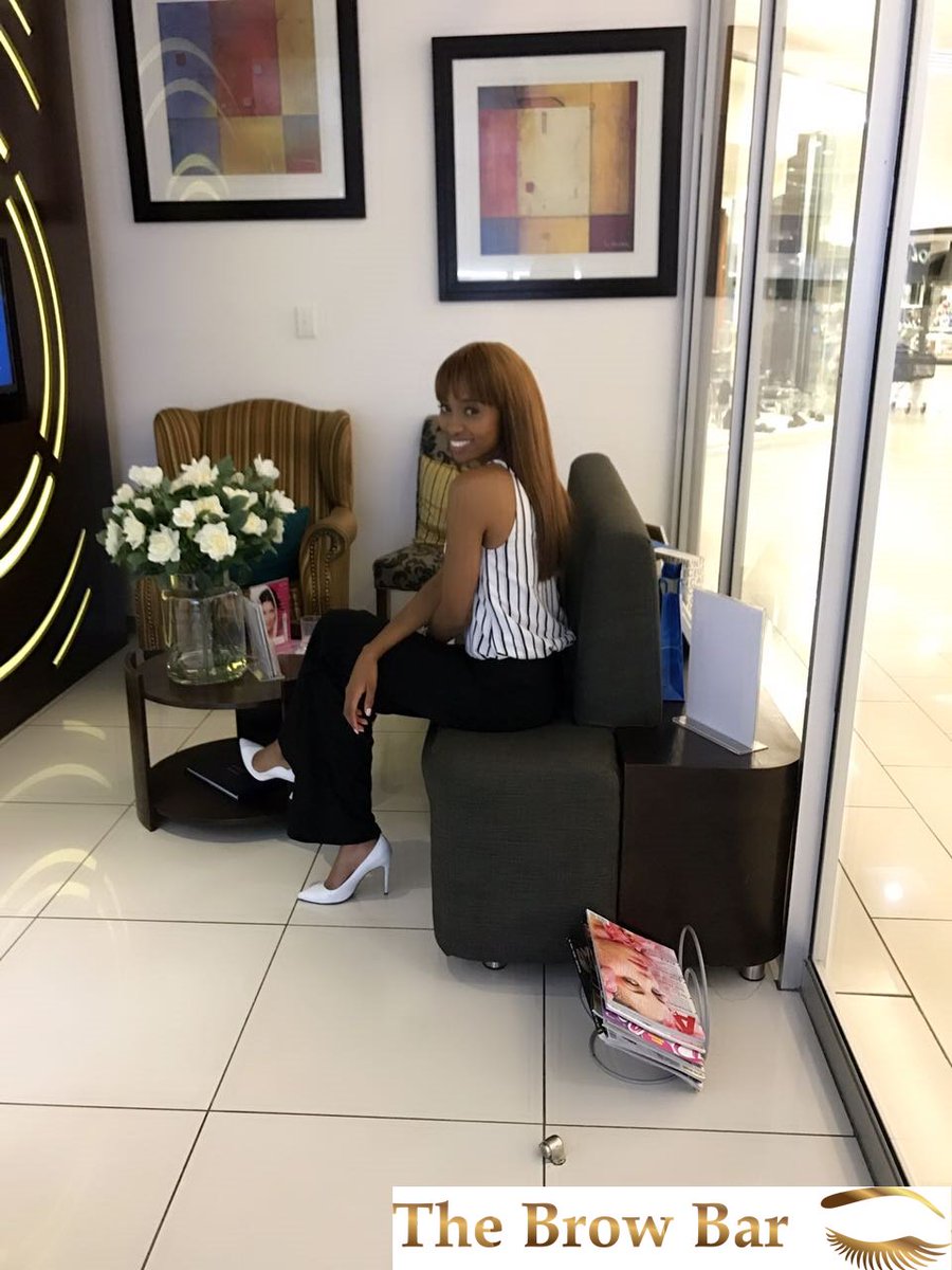 TheBrowBarSA's tweet photo. Brow Goals! 😍😍😍
@MWSouthAfrica 
#thebrowbarsa #healedbrows #microblading #microbladingbythebrowqueen https://t.co/CLTIE4uz6V