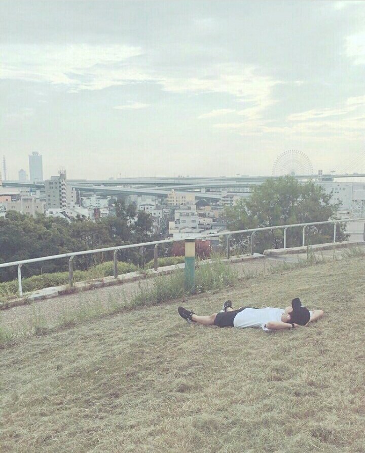 fallinseungjun's tweet photo. 170403 #wm_ggumnamu ig update

t/n: the man who went home for a while -YT-
#wmentertainment #comebackquickly https://t.co/nB7ZTIYcta