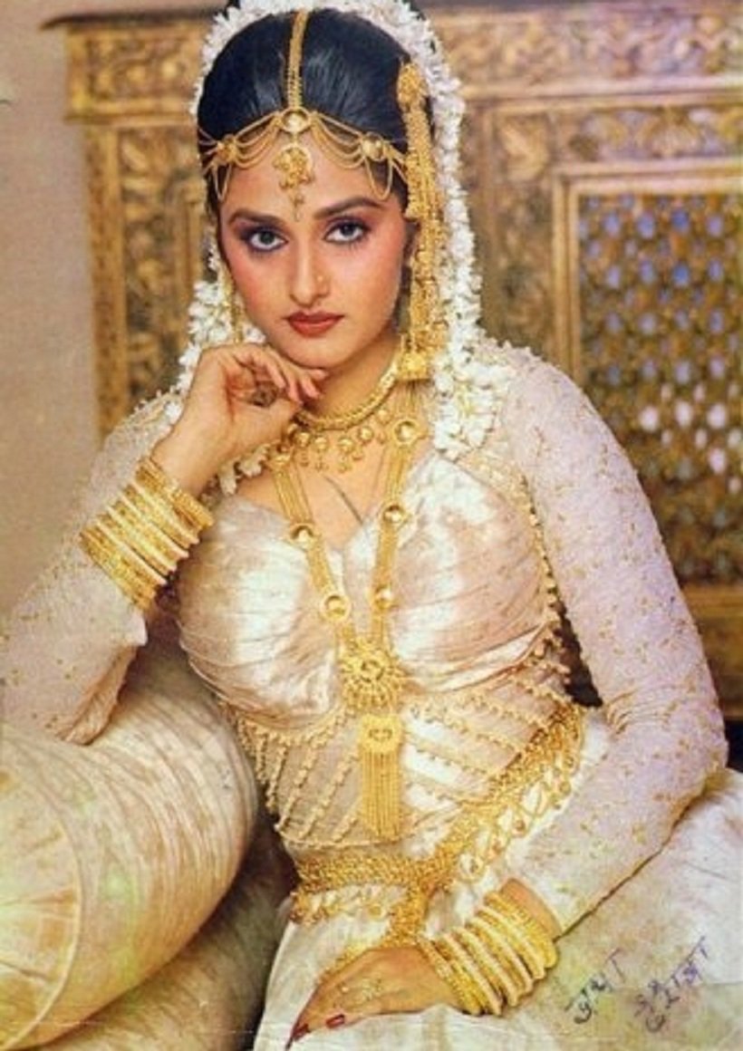 Happy Birthday to Jaya Prada - The most beautiful Bollywood Actress Since 1980s & 1990s 