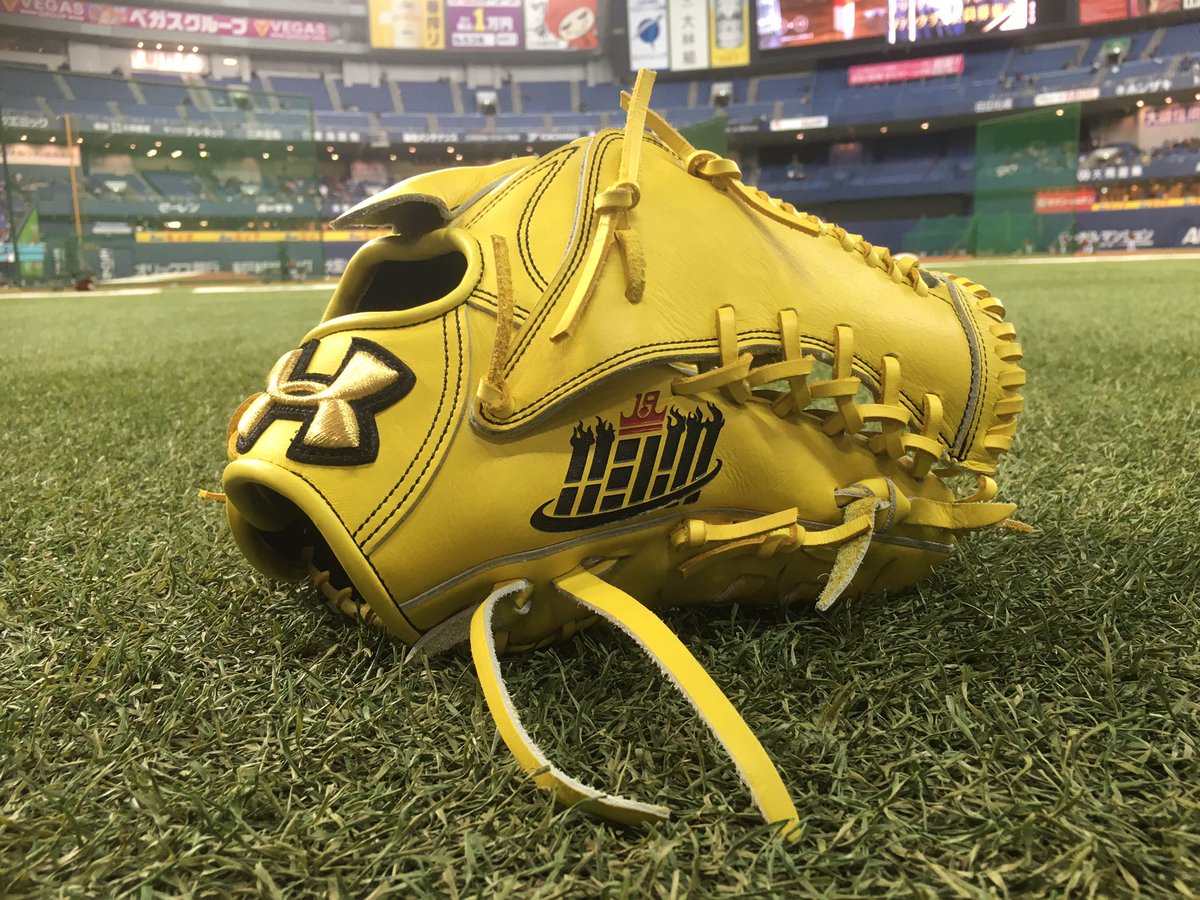 TeamUA #アンダーアーマー #ORIX #金子千尋 #グラブ #オリジナルウェブ