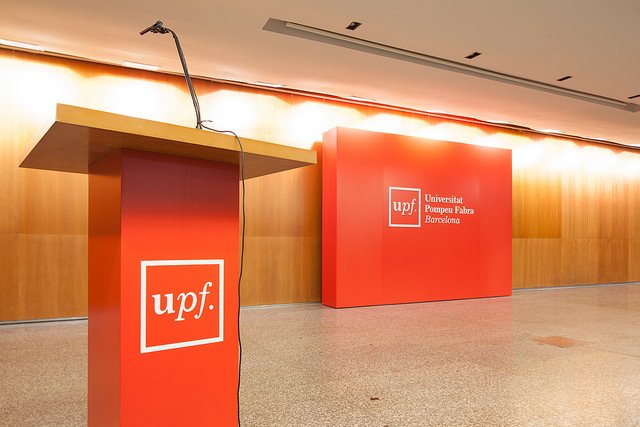 DLink_ES's tweet photo. Mañana estaremos en las XXII jornadas de @CECABLEresearch en la @UPFBarcelona de #Barcelona: https://t.co/VYLAsfdgLH https://t.co/xkJpqJx9X1