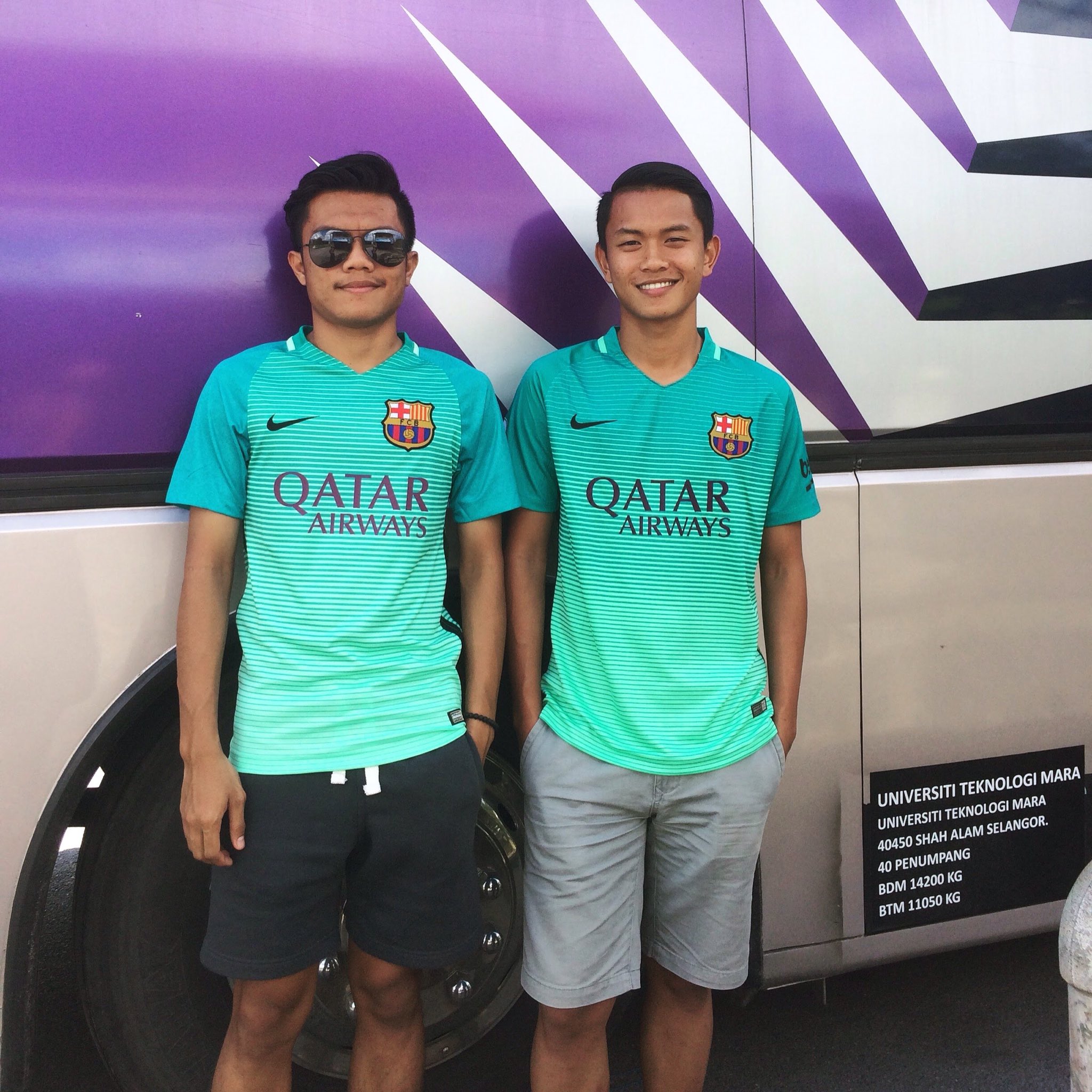 Happy birthday ivan rakitic    dah tua kurangkan sikit bodoh tu hahaha . Get well soon bro     