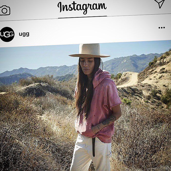 Webfaced's tweet photo. Proving they're more than just #boots, @ugg shows off some #LA #fashion & slips in their #thisisUGG hashtag to enc… https://t.co/ltbqWUAS0h https://t.co/cLydr6rJDk