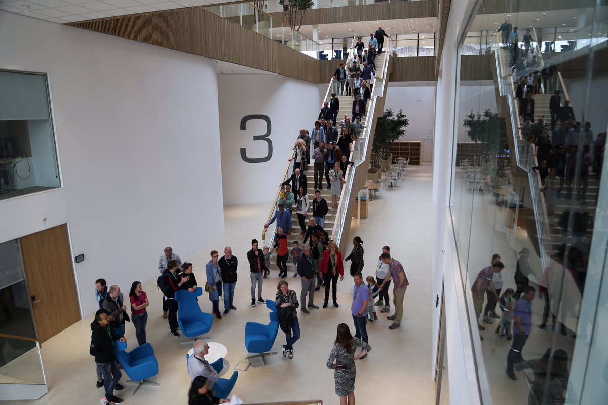 CSMART_Almere's tweet photo. Last Saturday, #CSMART had the pleasure of welcoming around 140 #AlmereDuin residents for a tour of the building. #neighbors #meetup https://t.co/X5HrQNS3gL