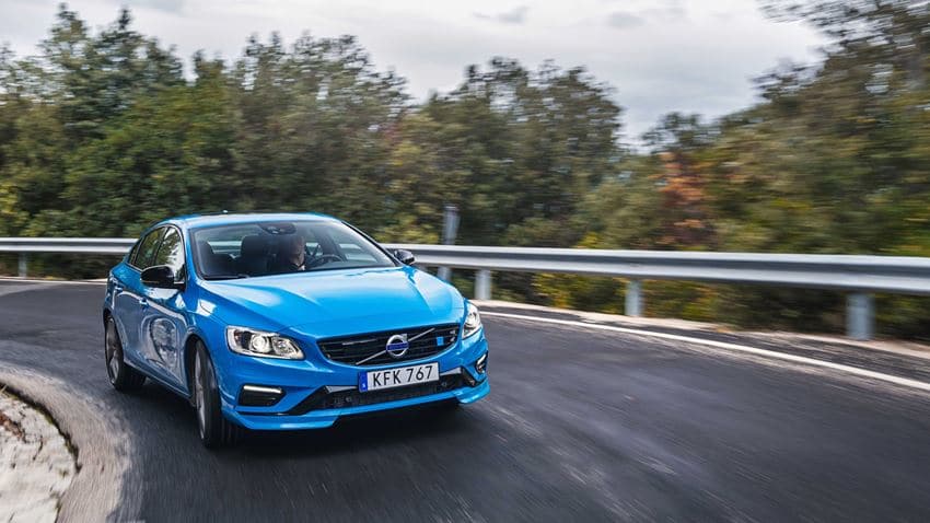 CarWhoops's tweet photo. @VolvoAutoIndia is all set to launch S60 Polestar on April 14. Will compete with the likes of Mercedes-Benz and BMW.
#VolvoS60 #NewCar https://t.co/9xWvy1f9cg