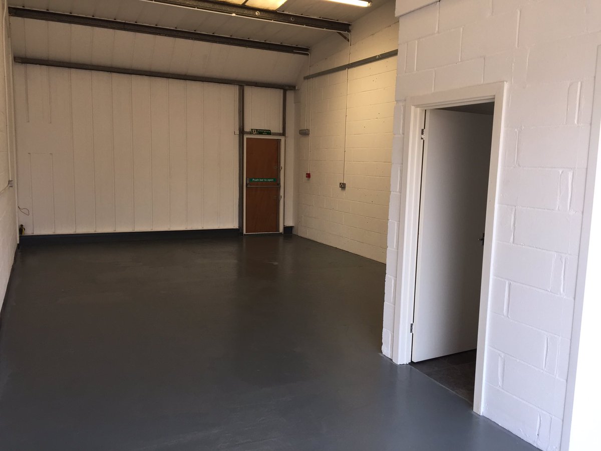 wad_ish's tweet photo. New instruction from @GuildfordBC  - the perfect #starterunits #ashvale #enterpriseestate @InvestInSurrey https://t.co/sPoP5unTwH