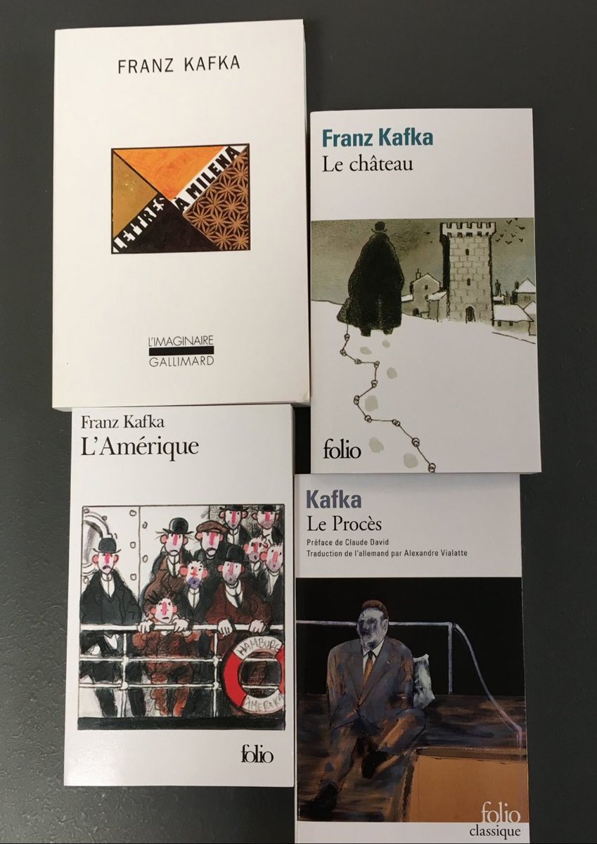 H_Litteraires's tweet photo. La bibliothèque de l'#HôtelLittéraire #LeVialatte s'enrichit de nouveaux ouvrages. S'y côtoient ainsi #Kafka, #Pourrat, #Paulhan et #Chaval. https://t.co/dahqkKhVms