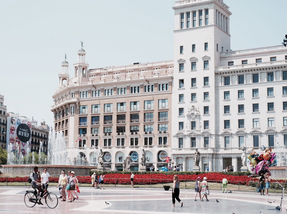 lagarpic's tweet photo. Barcelona, Spain 🇪🇸 https://t.co/asdrBUO3IQ