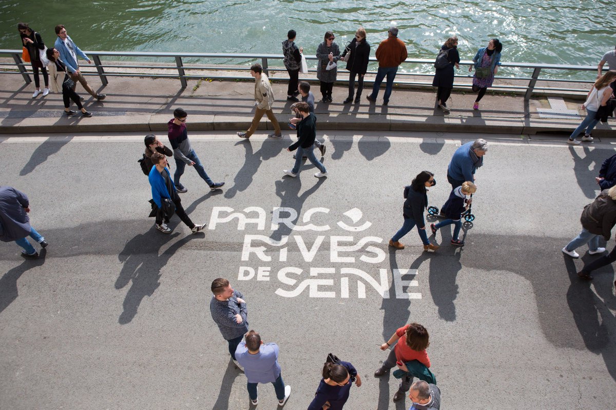 Paris's tweet photo. Merci à toutes et à tous pour ce magnifique dimanche sur le Parc #RivesDeSeine 😍😎🎉
Du soleil et de la bonne humeur toute la journée 👍☀️💞 https://t.co/SxbifUr9TU