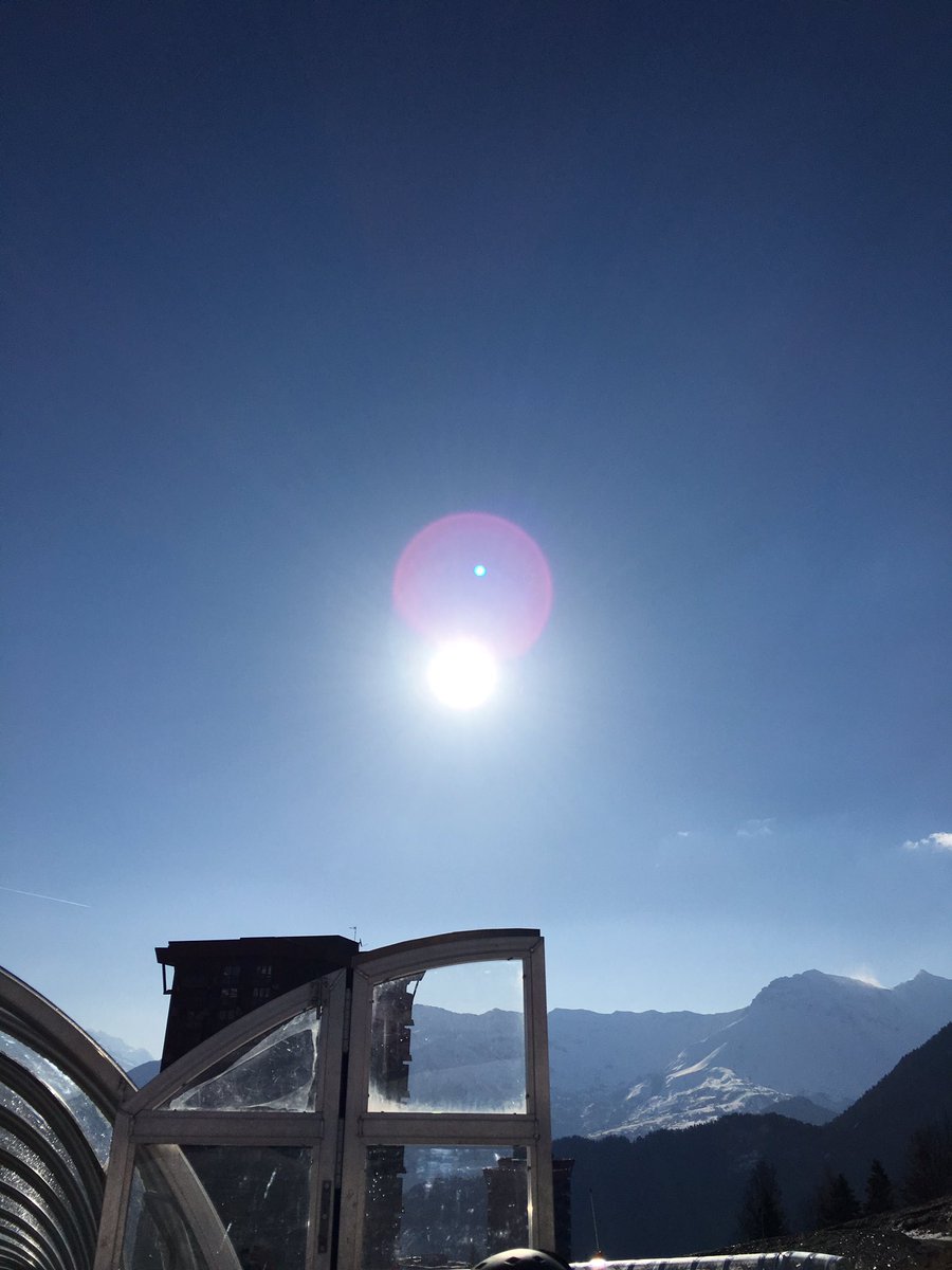 Wow! What a morning! Everyone in great spirits today. The sun has got his hat on! #MeridianSkiTrip #Resilience