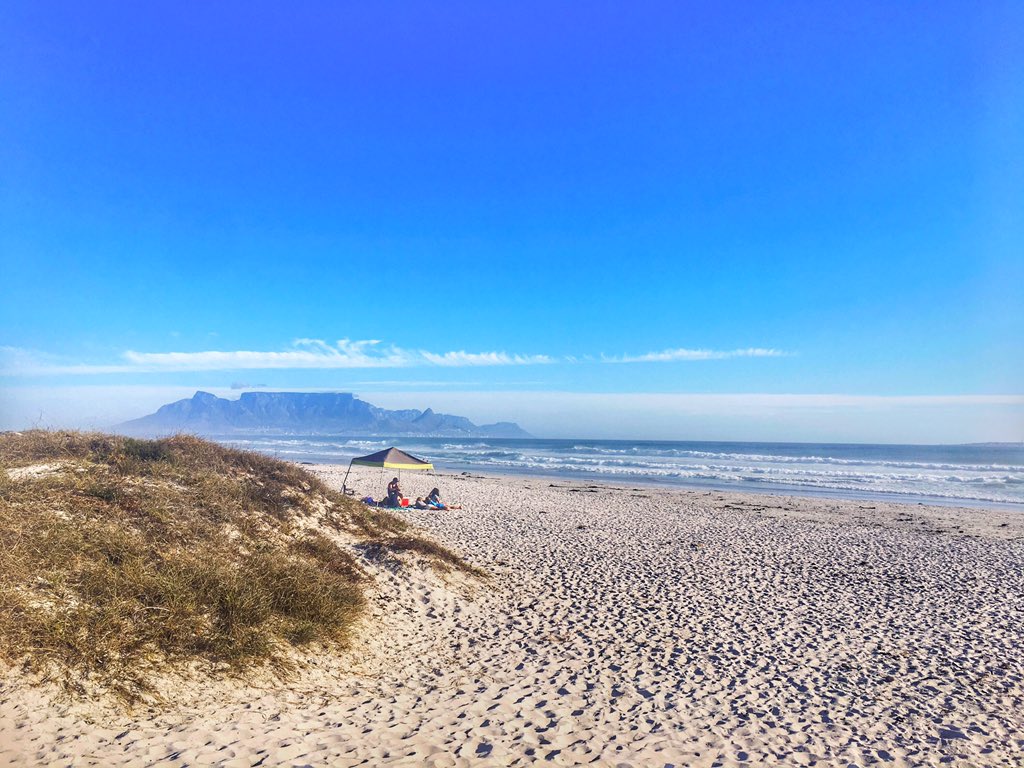 CavemanDiaries's tweet photo. #ShotLeft ,#LoveCapeTownAllDayEverday https://t.co/IXdn73lF6H