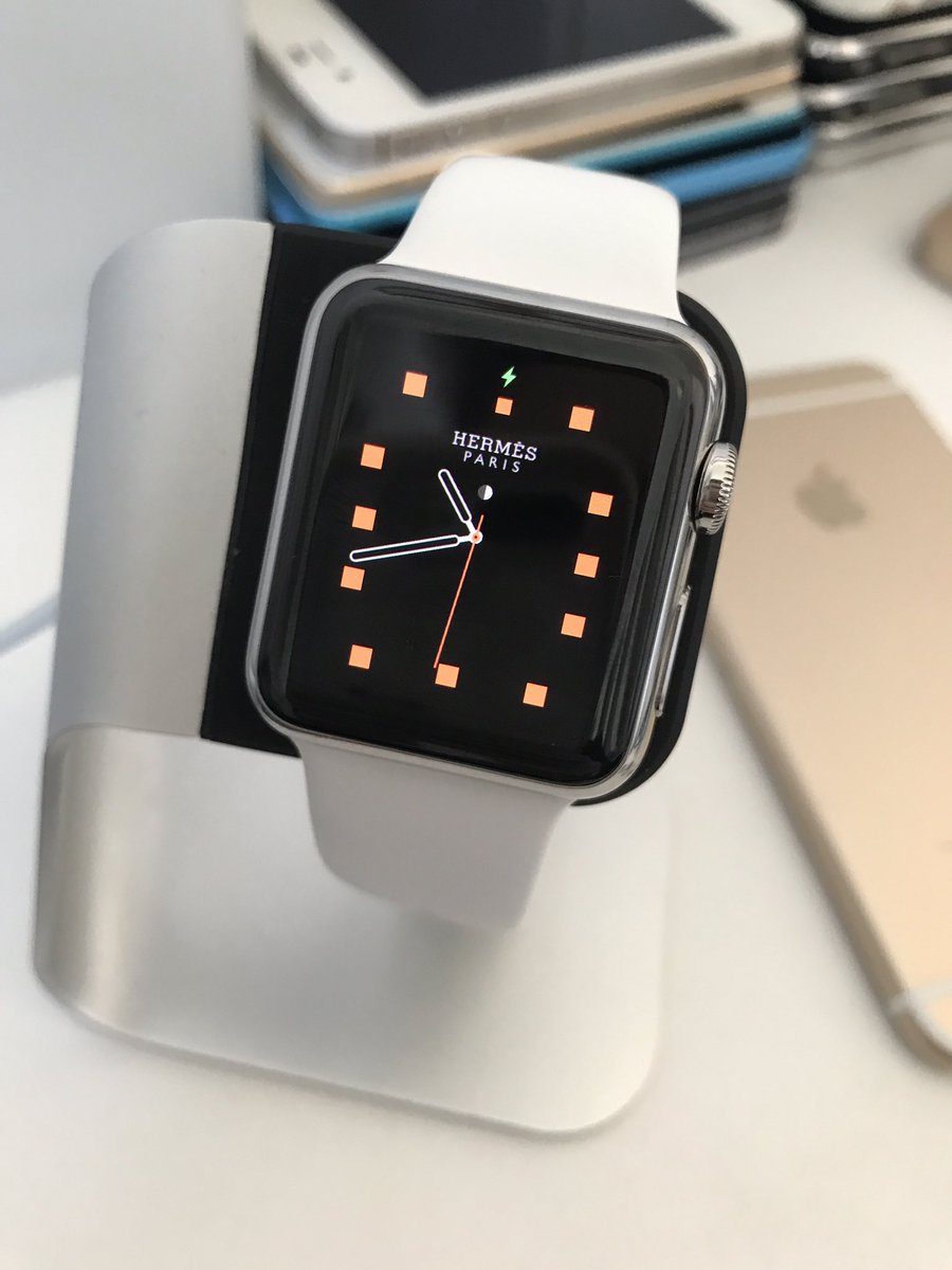 difference between apple watch nike and hermes