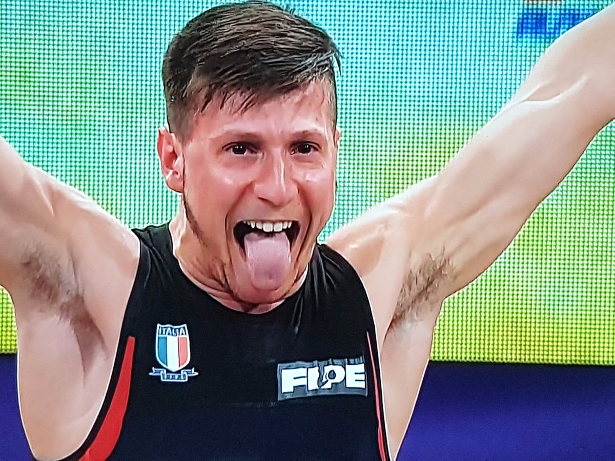 #MircoScarantino <a href="/mircopesi/">Mirco Scarantino</a> #Medagliadoro #EuroPesi2017 #noncenepernessuno #7titoli