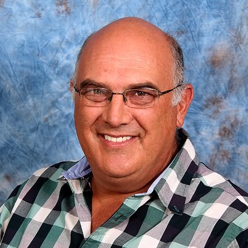 PhillipsLM's tweet photo. 'Sad irony that many African farmers are of most food-insecure people in world' - Dr Theo de Jager of @sacau_media. #IFAJcongress17 https://t.co/ucIjkloeo6