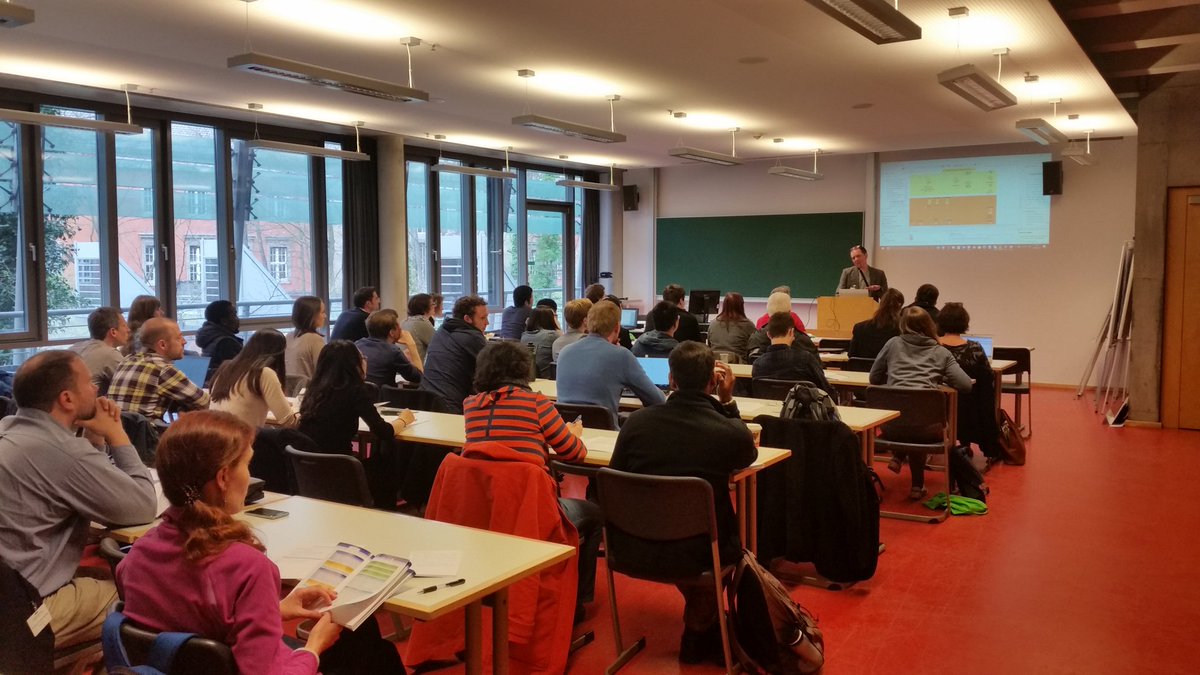 miantur's tweet photo. #bioinfraprot #denbi #denbiOffice course @ Proteomic Forum 2017 @ Potsdam: Michael Kohl starts the live presentation... https://t.co/FNgNxAt78q