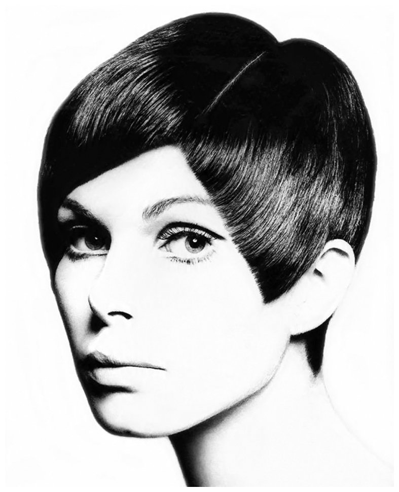 We want to take you back to the swinging 60's of hair with our #OntheEdge show inspired by the legend Vidal Sassoon: ow.ly/dHEC30aiwho