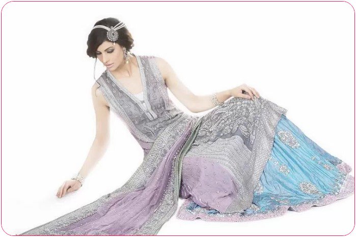 aBeautyHub's tweet photo. Stylish Bridal Maxi Dresses

Read More: https://t.co/IOSYuGzq5D

#BridalMaxi #BeautyTips #MaxiDresses #Fashion #DressDesigns #CasualDresses https://t.co/6qLnrelnYx